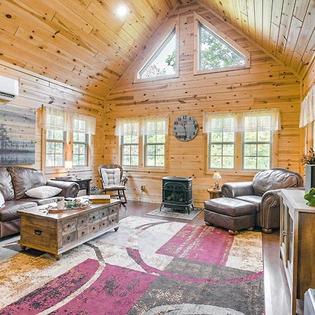Idyllic Cabin In The Heart Of Hocking Hills Rockbridge المظهر الخارجي الصورة