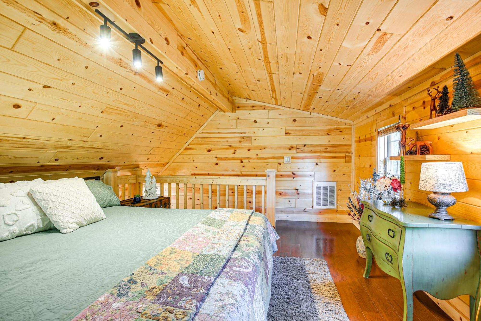 Idyllic Cabin In The Heart Of Hocking Hills Rockbridge المظهر الخارجي الصورة